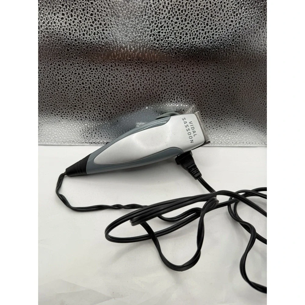 Vidal Sassoon‎ Hair Clipper Corded Electric Trimmer Grooming VGCL882